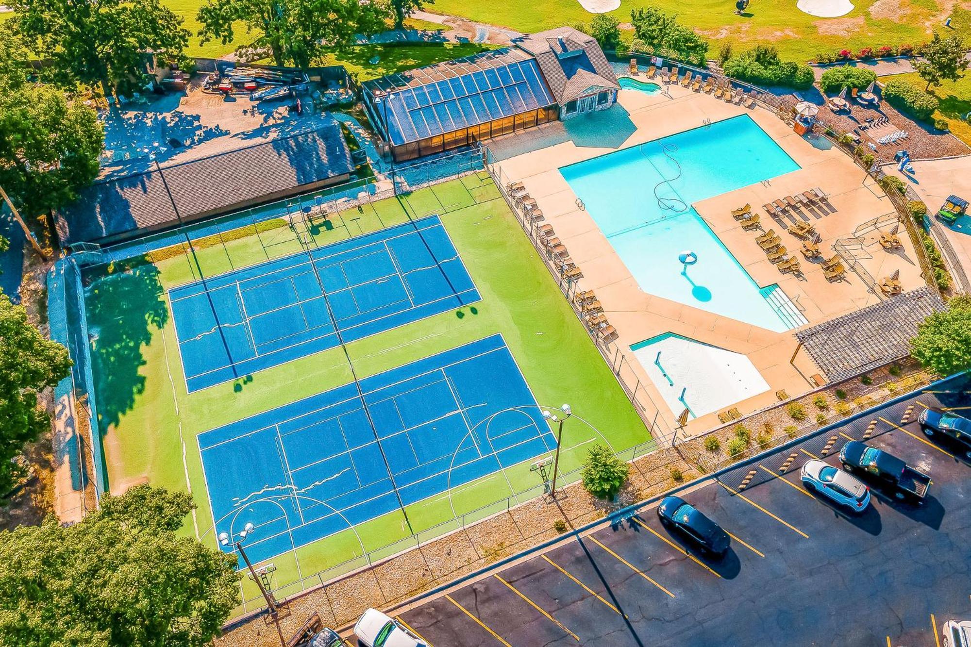 Couples Paradise & Retreat On The 18Th Branson Habitación foto